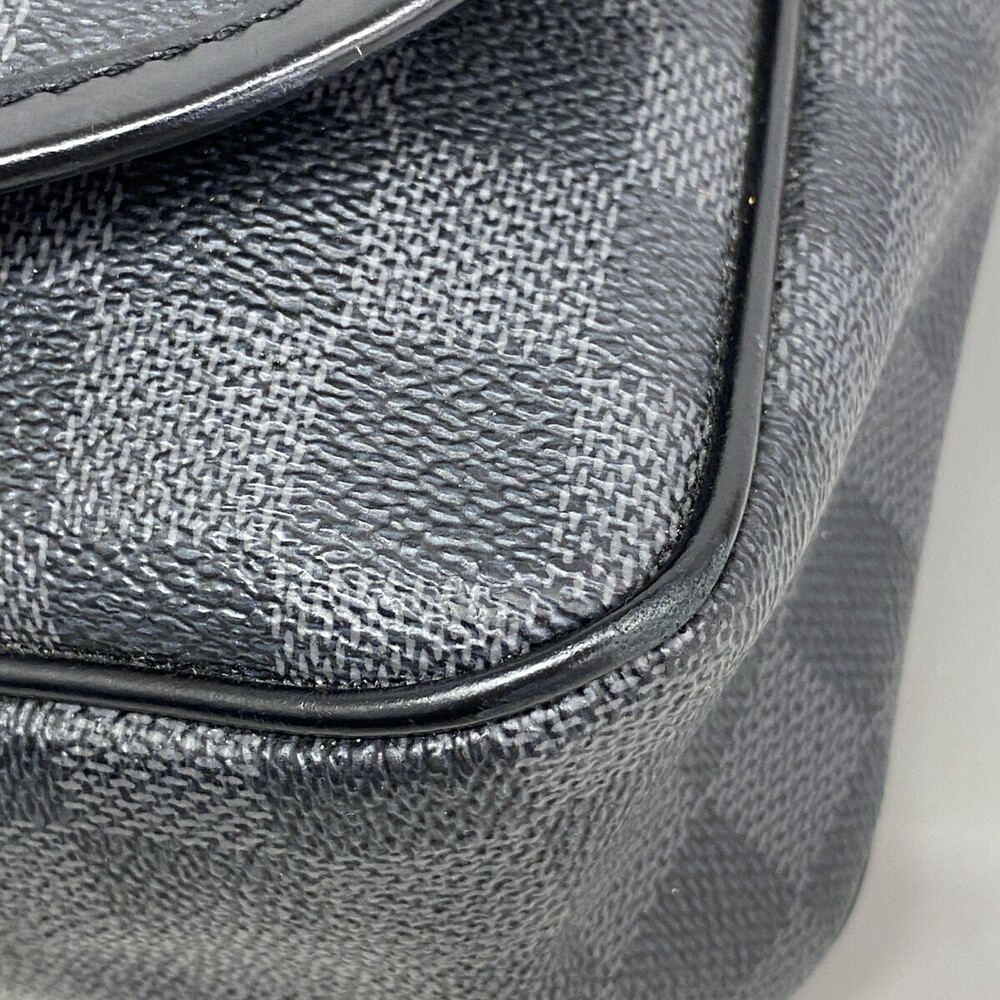 Louis Vuitton Damier Graphite Black Daniel Shoulder Bag Black - Picture 9 of 13